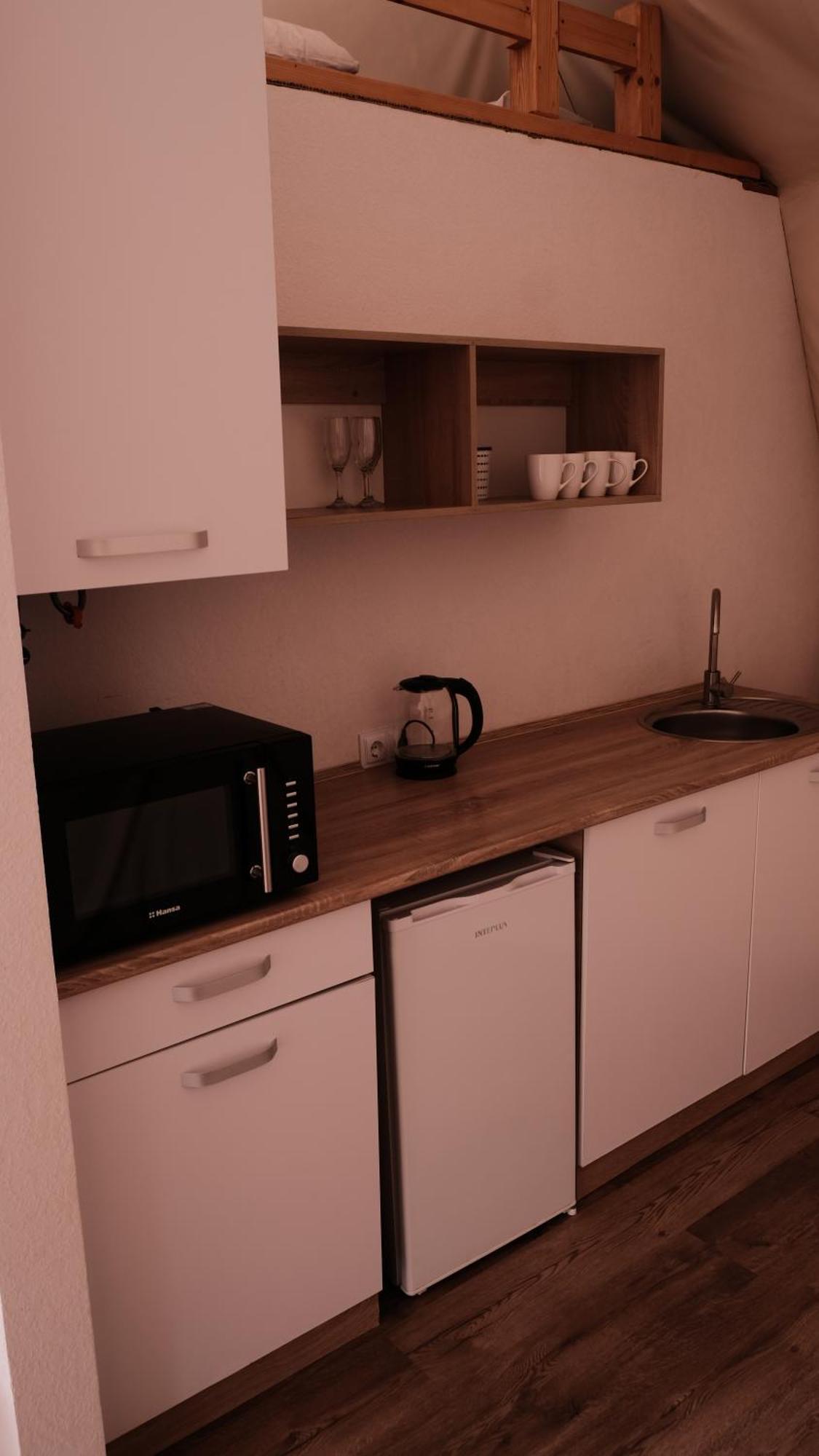 Глемпінг Де Вайб Hotel วอรอคตา ห้อง รูปภาพ